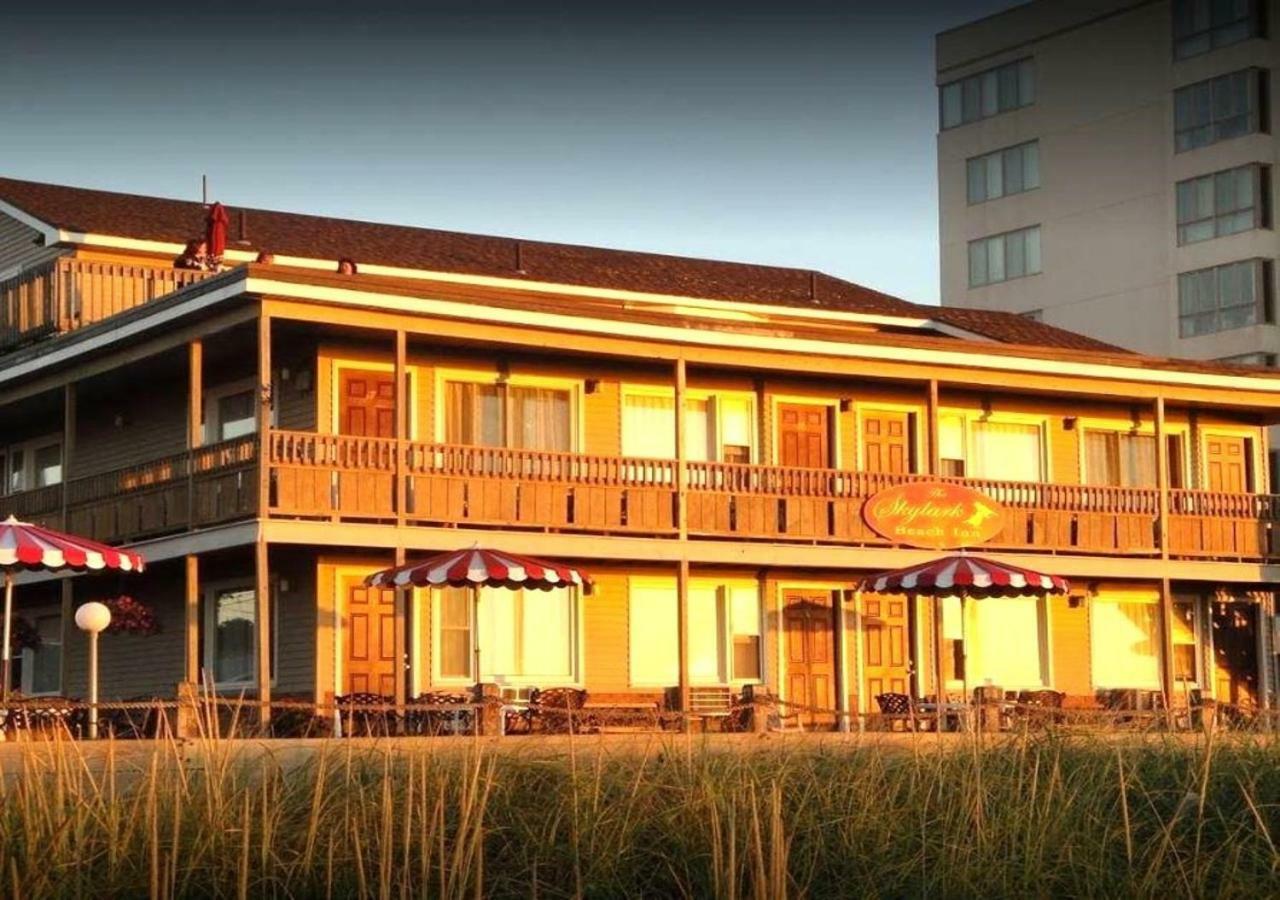 The Skylark Beach Inn オールドオーチャードビーチ エクステリア 写真